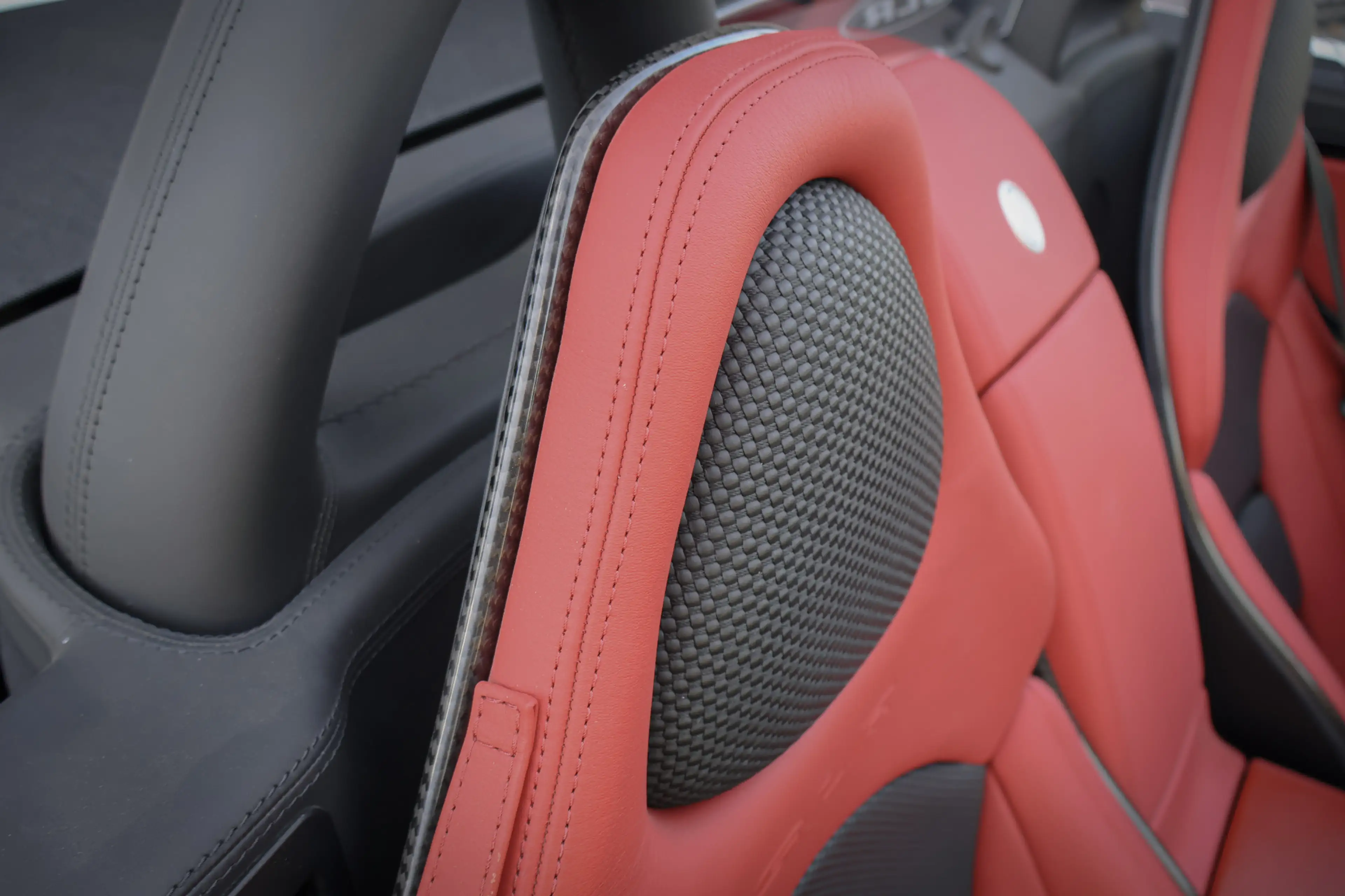 Mercedes-Benz SLR McLaren Roadster 5.4 V8 | MINT CONDITION | CERAMIC — photo 27
