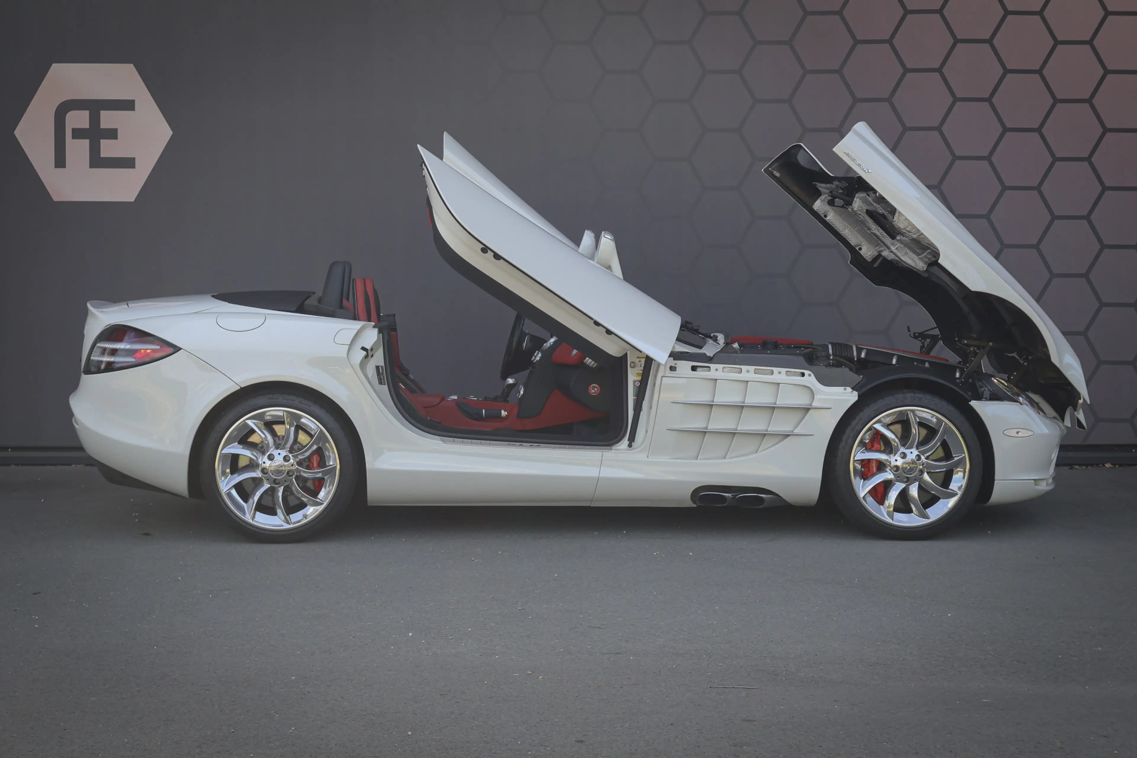 Mercedes-Benz SLR McLaren Roadster 5.4 V8 | MINT CONDITION | CERAMIC — photo 20