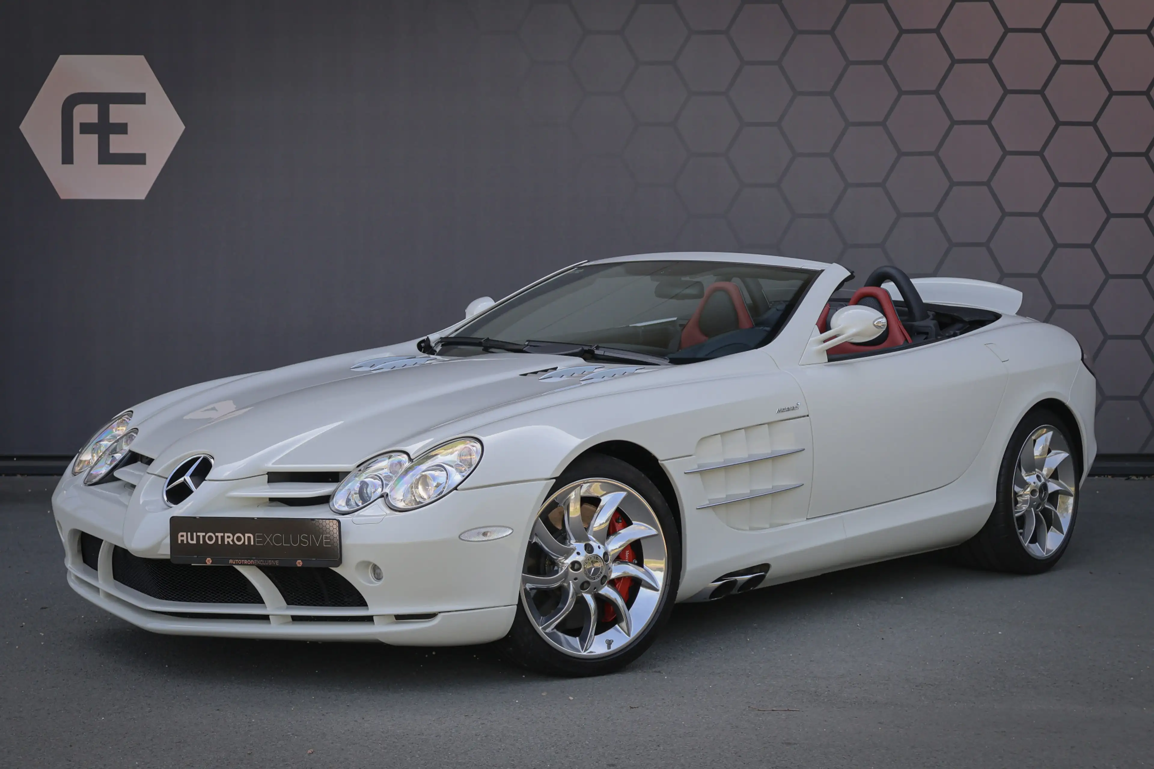 Mercedes-Benz SLR McLaren Roadster 5.4 V8 | MINT CONDITION | CERAMIC — photo 9