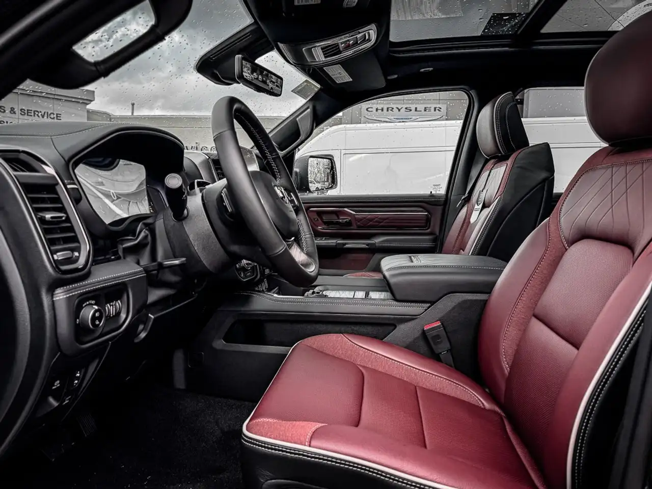 RAM 1500 снимка RAM 1500