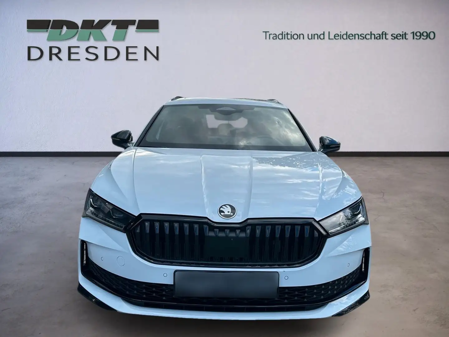 Skoda Superb Combi 2.0 TDI 142 kW 4x4 Sportline Weiß - 2
