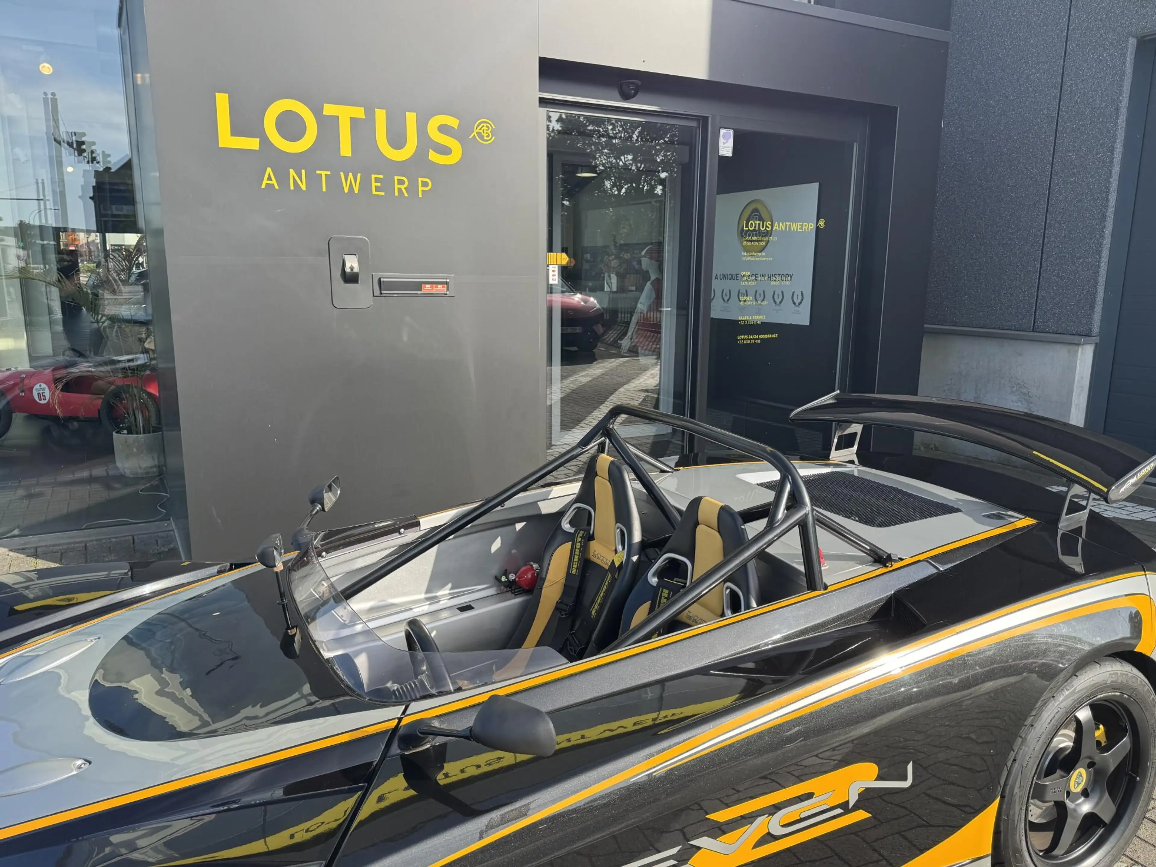 Lotus 2-Eleven 2 ELEVEN — photo 8