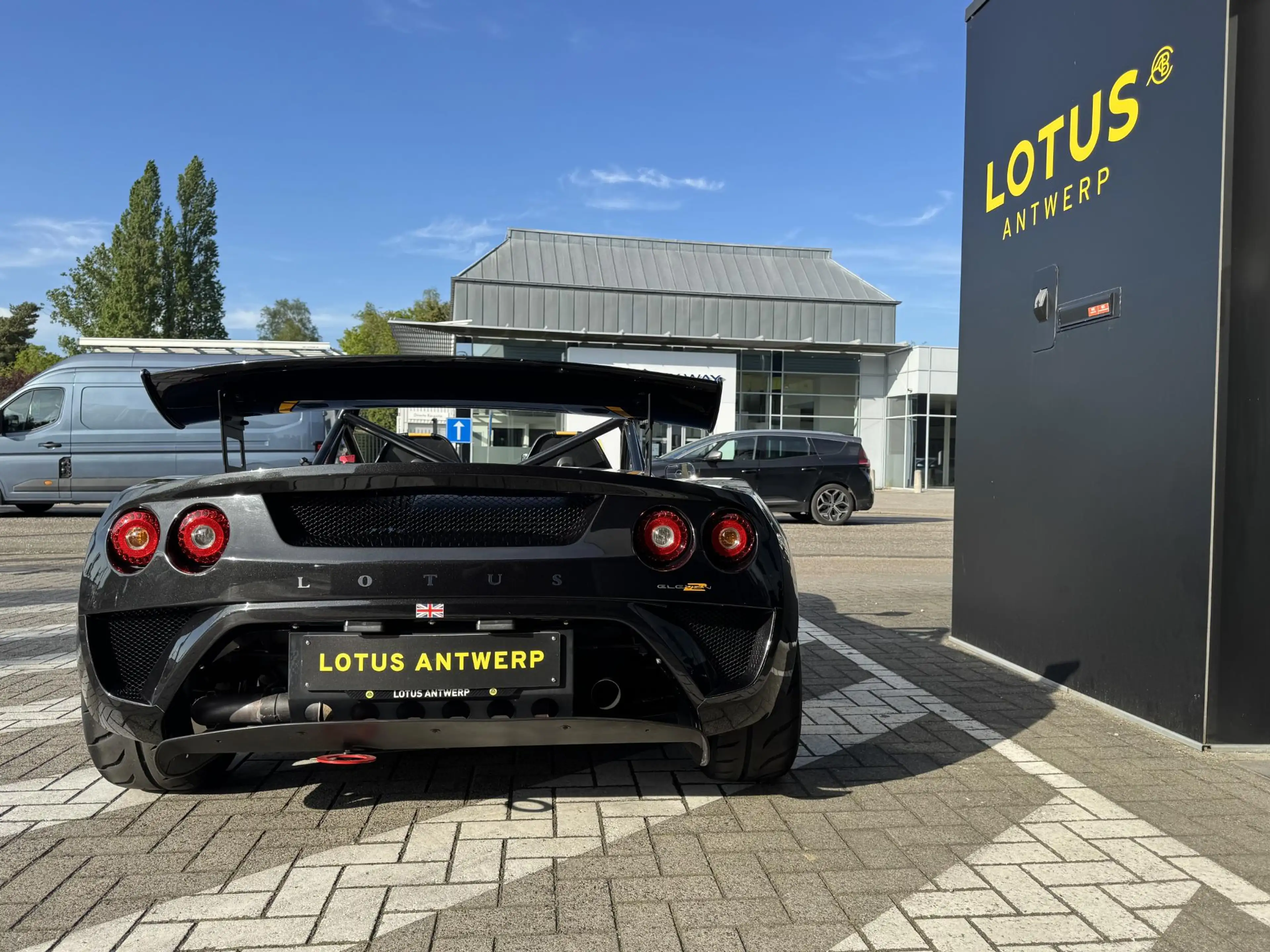 Lotus 2-Eleven 2 ELEVEN — photo 5