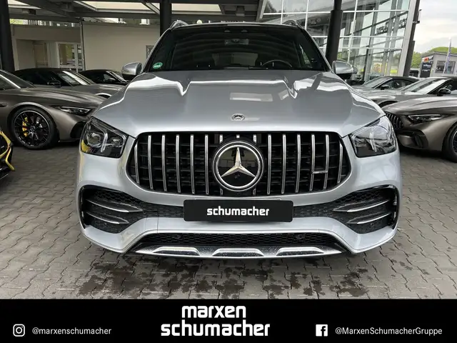 Mercedes-Benz Gle view 2