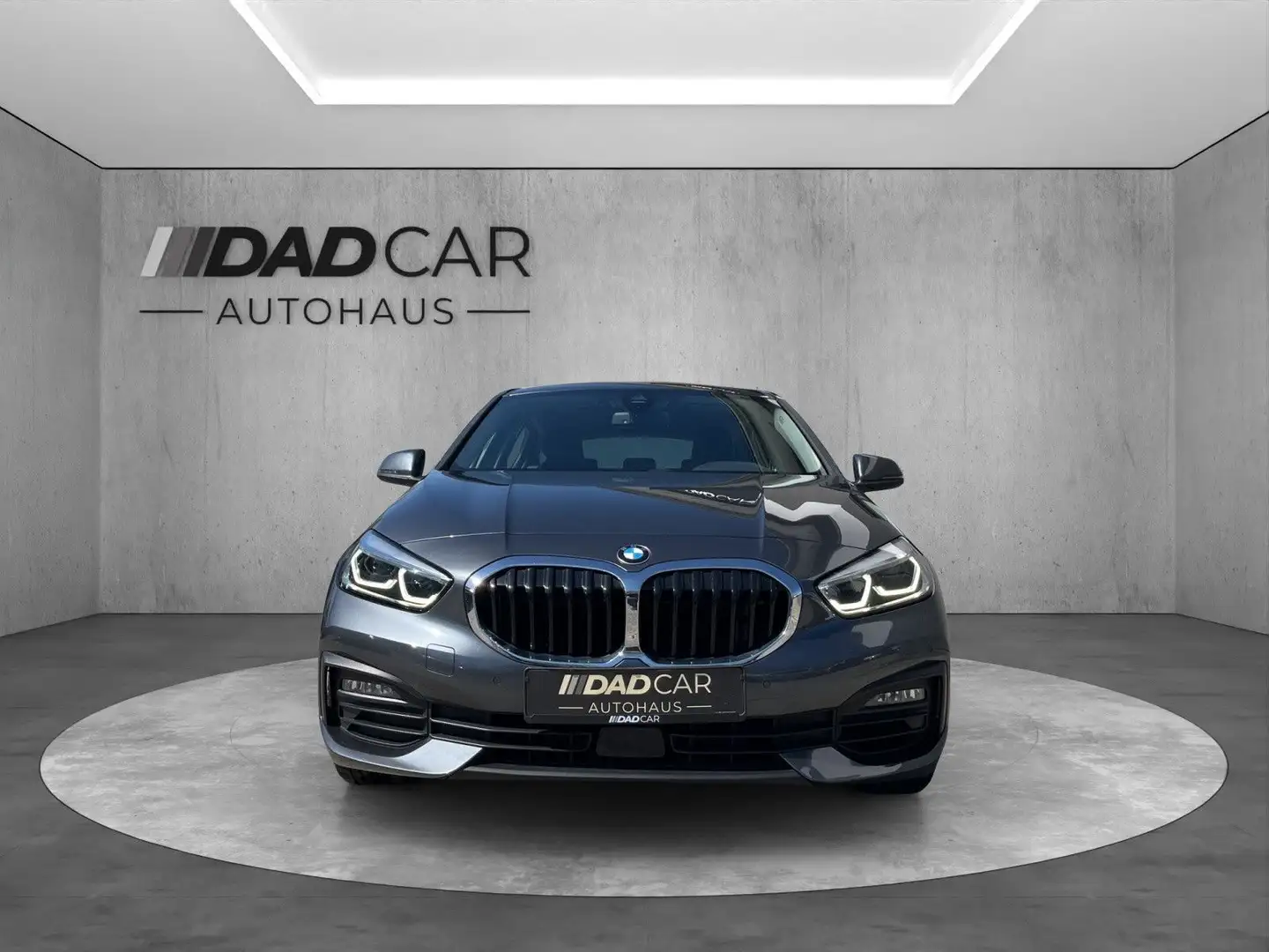 BMW 118 1 118i Advantage LED PANO LEDER NAVI CARPLAY - 2