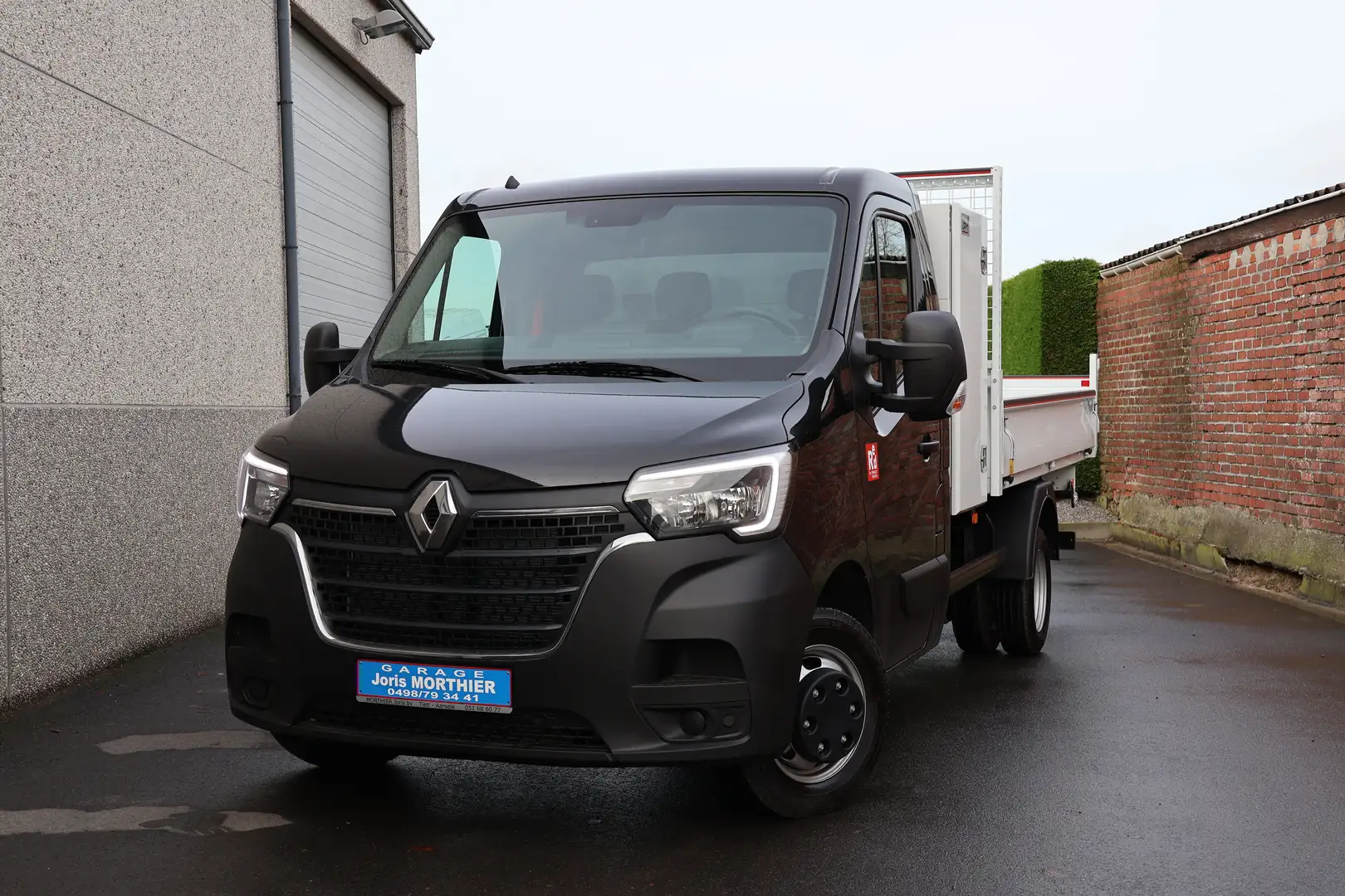 Renault Master KIPPER │ NEW │ 3,5 TON │ BTW EX.€41.300- Zwart - 2