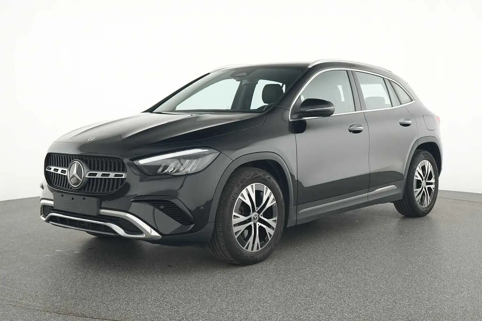 Mercedes-Benz GLA 180 d Luxury Line Zwart - 1