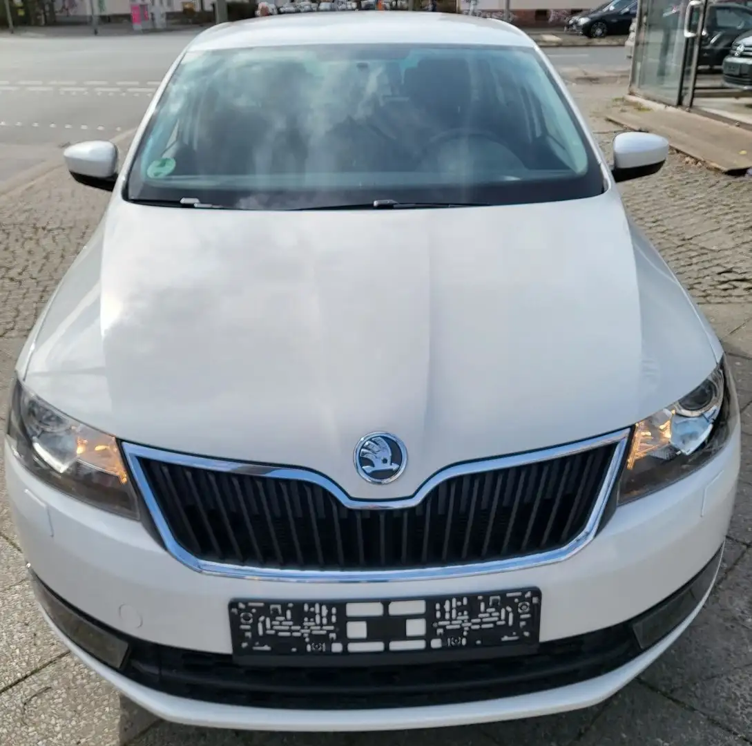 Skoda Rapid/Spaceback Spaceback Elegance Blanc - 1
