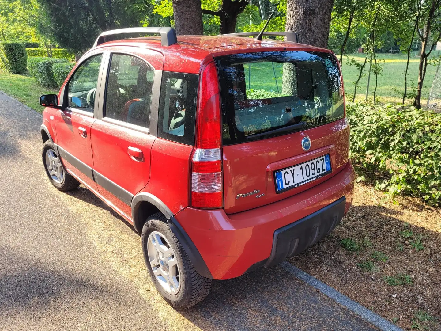 Fiat Panda Panda II 2003 1.2 Climbing 4x4 Rouge - 2