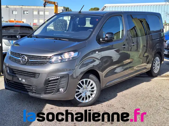 Opel Vivaro CA FIXE TAILLE M BLUEHDI 145 S\u0026amp;S EAT8