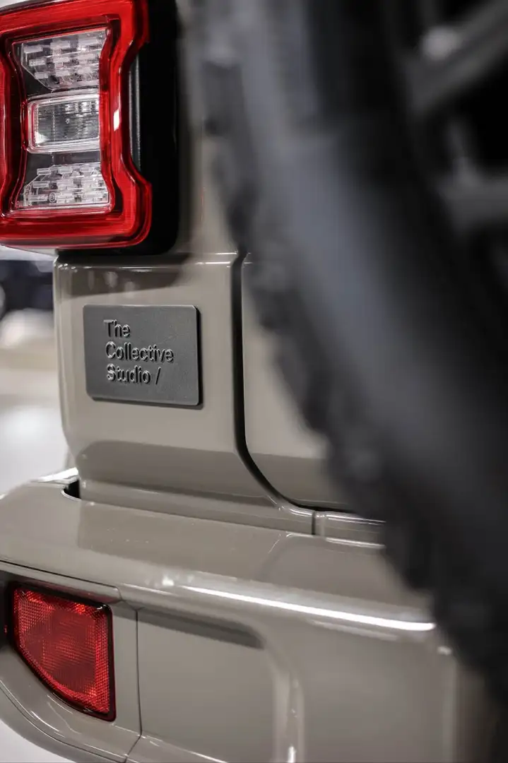 Jeep Wrangler Jeep Brute / Japan edition Bej - 2