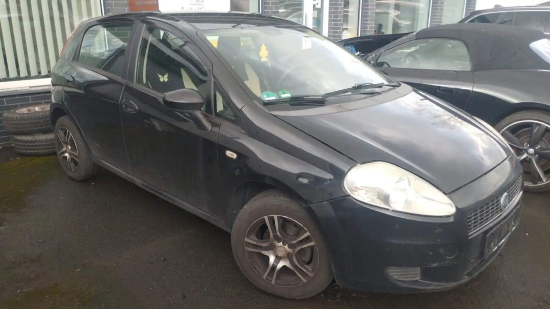 Fiat Grande Punto 1.4 8V Dynamic 01.2007- Schwarz - 1