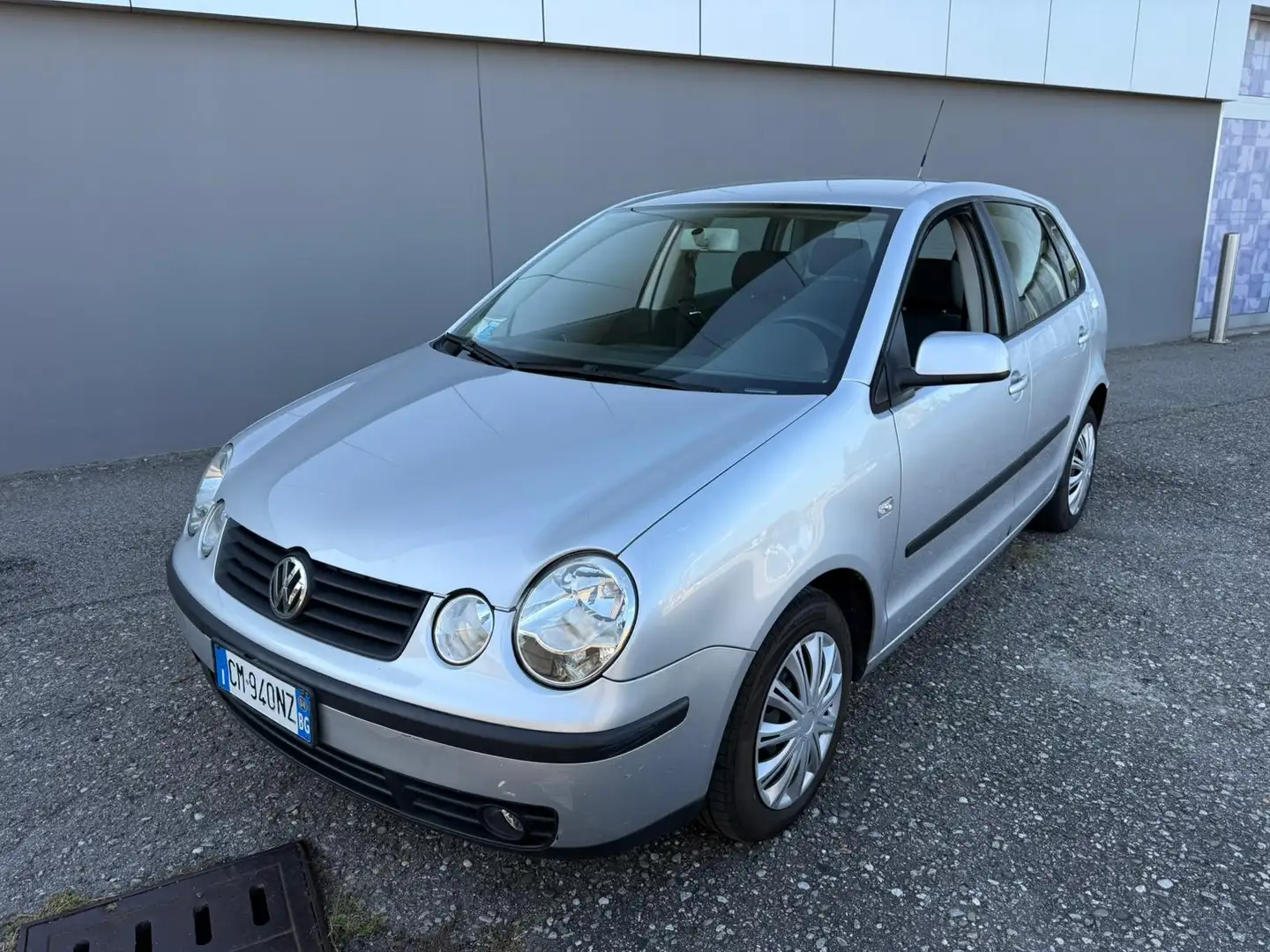 Volkswagen Polo 5p 1.2 trendline - 2