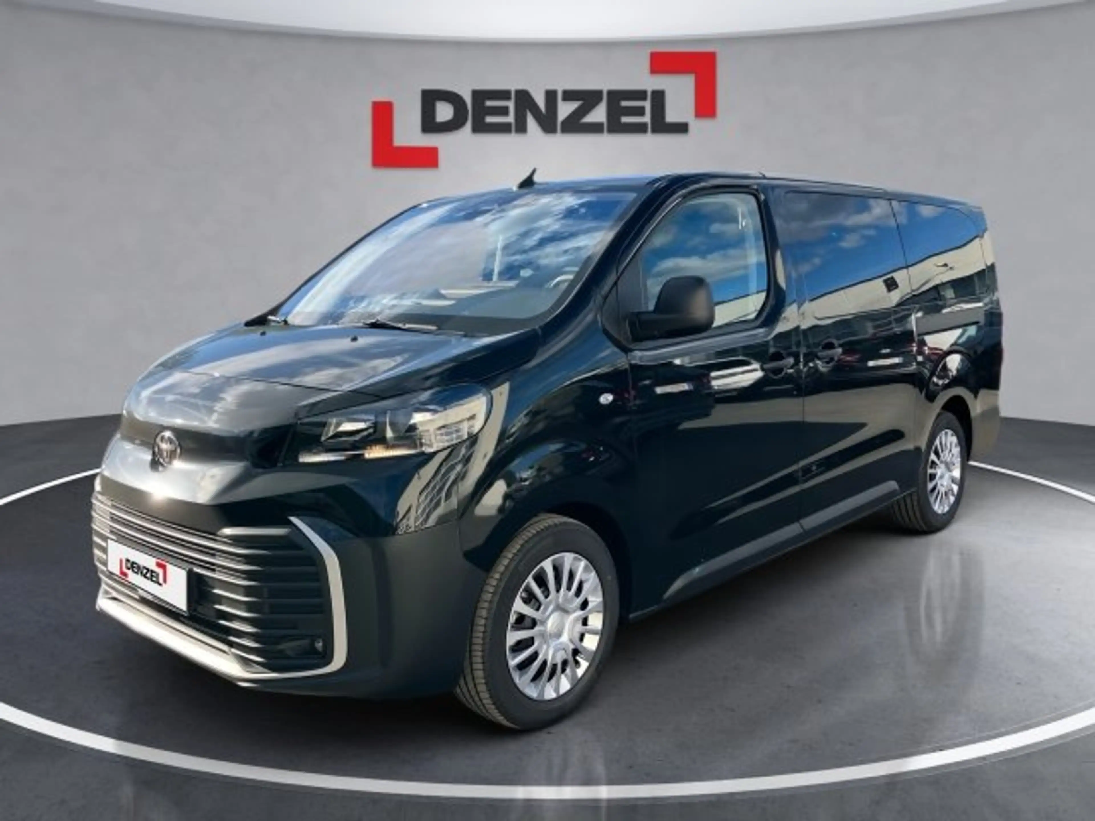 Toyota Proace P Verso 2.2L D150 Active L2 MT