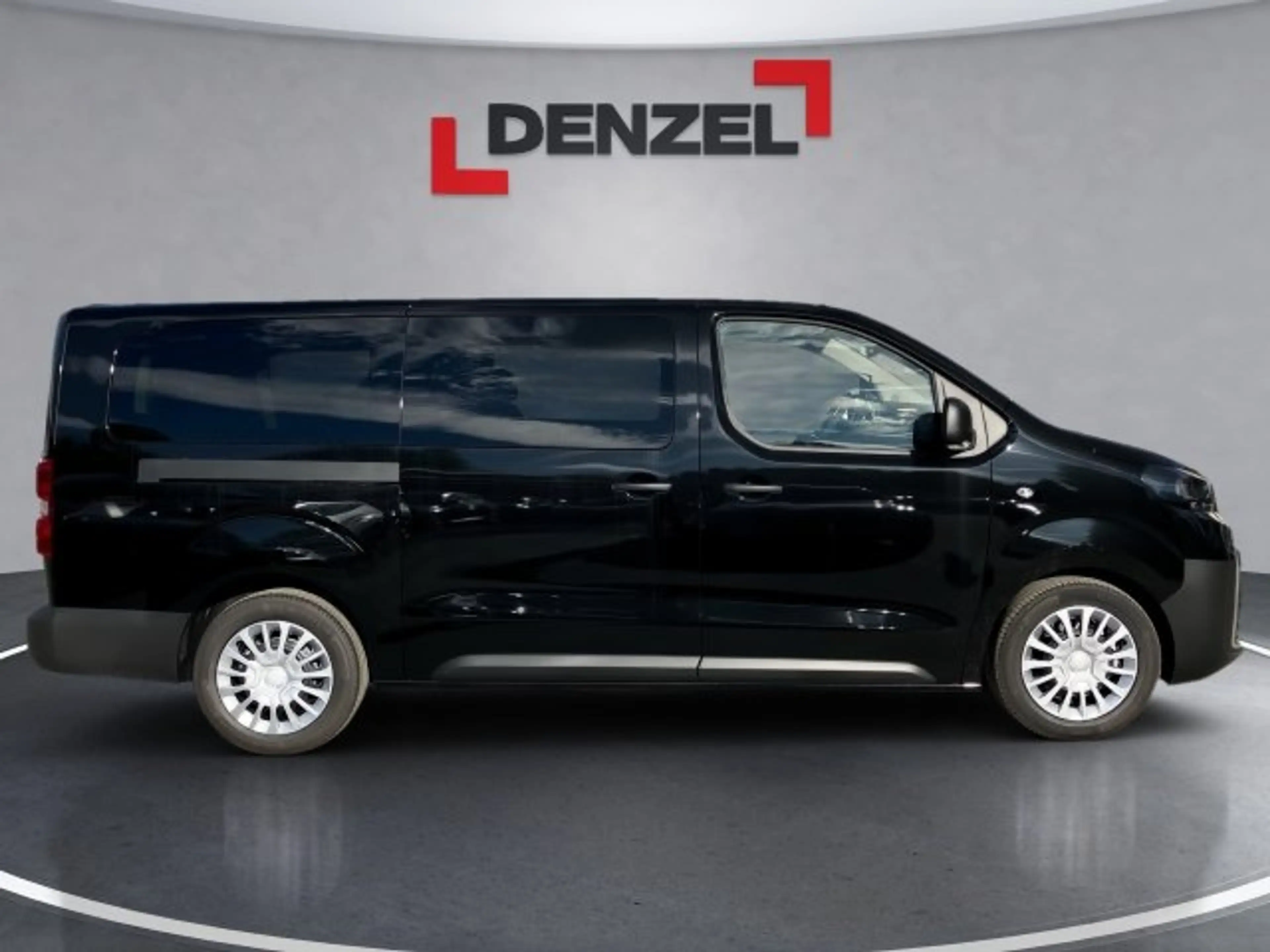 Toyota Proace P Verso 2.2L D150 Active L2 MT — photo 5