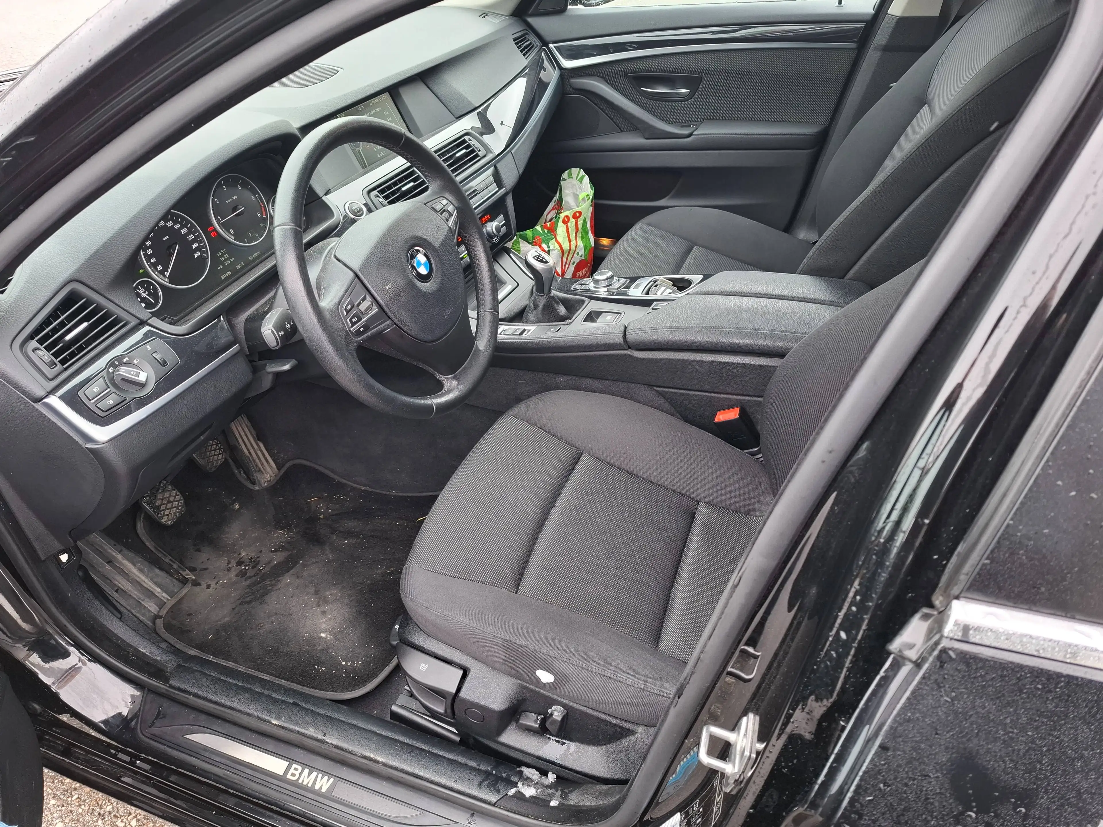 BMW 520 d, Ö-Paket, Klimatronik, MF-Lenkrad, Tempo, Alu — photo 6