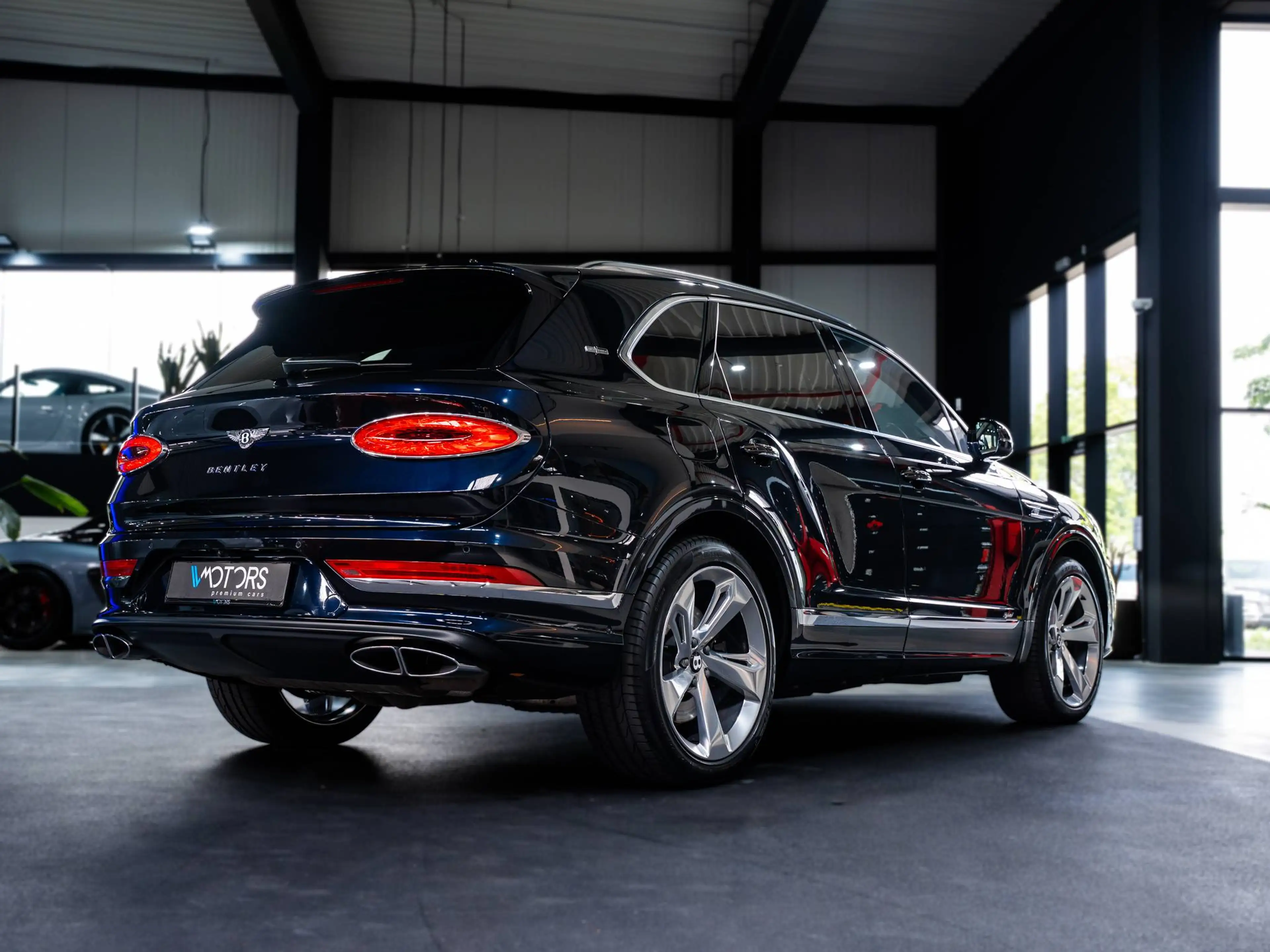 Bentley Bentayga 3.0 Turbo V6 PHEV - First Edition - Massage - Pano - Naim - HUD - ACC - 360° - Memory seats — photo 4
