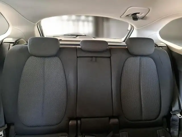 BMW X1 view 11