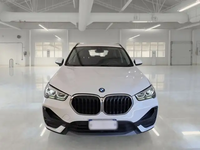 BMW X1 view 2