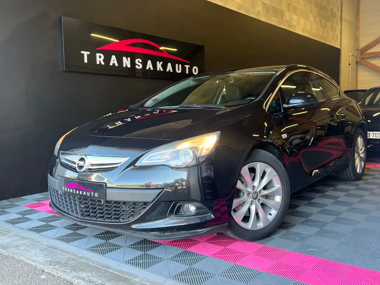 Opel Astra Sport Noir - 1