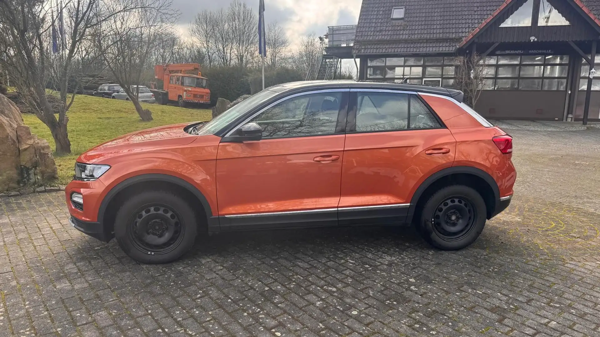 Volkswagen T-Roc Style*Sommer auf Alu +Winterräder Stahl Orange - 2