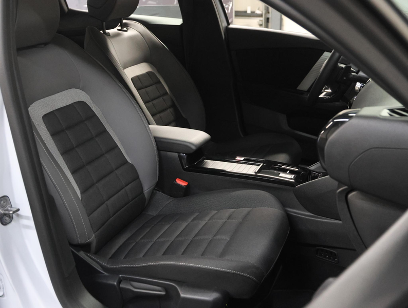 Citroen C4 1.2 Hybrid 136PK Plus | 1ste Eigenaar | Cruise Con — photo 10
