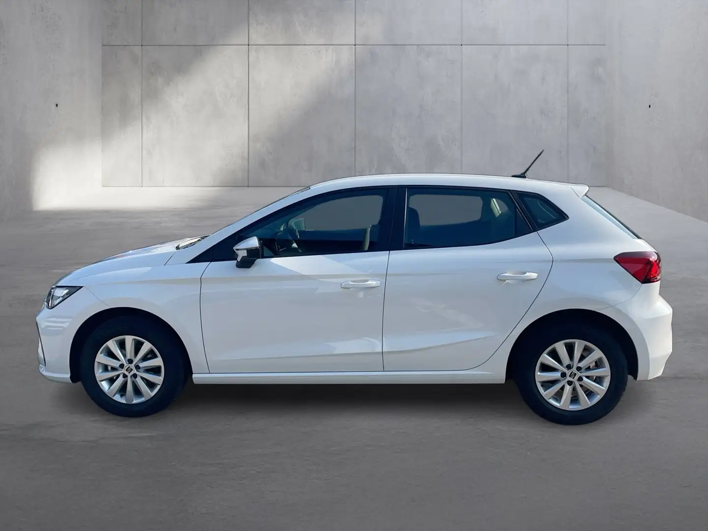 SEAT Ibiza Reference Edition 1.0 80PS Weiß - 2