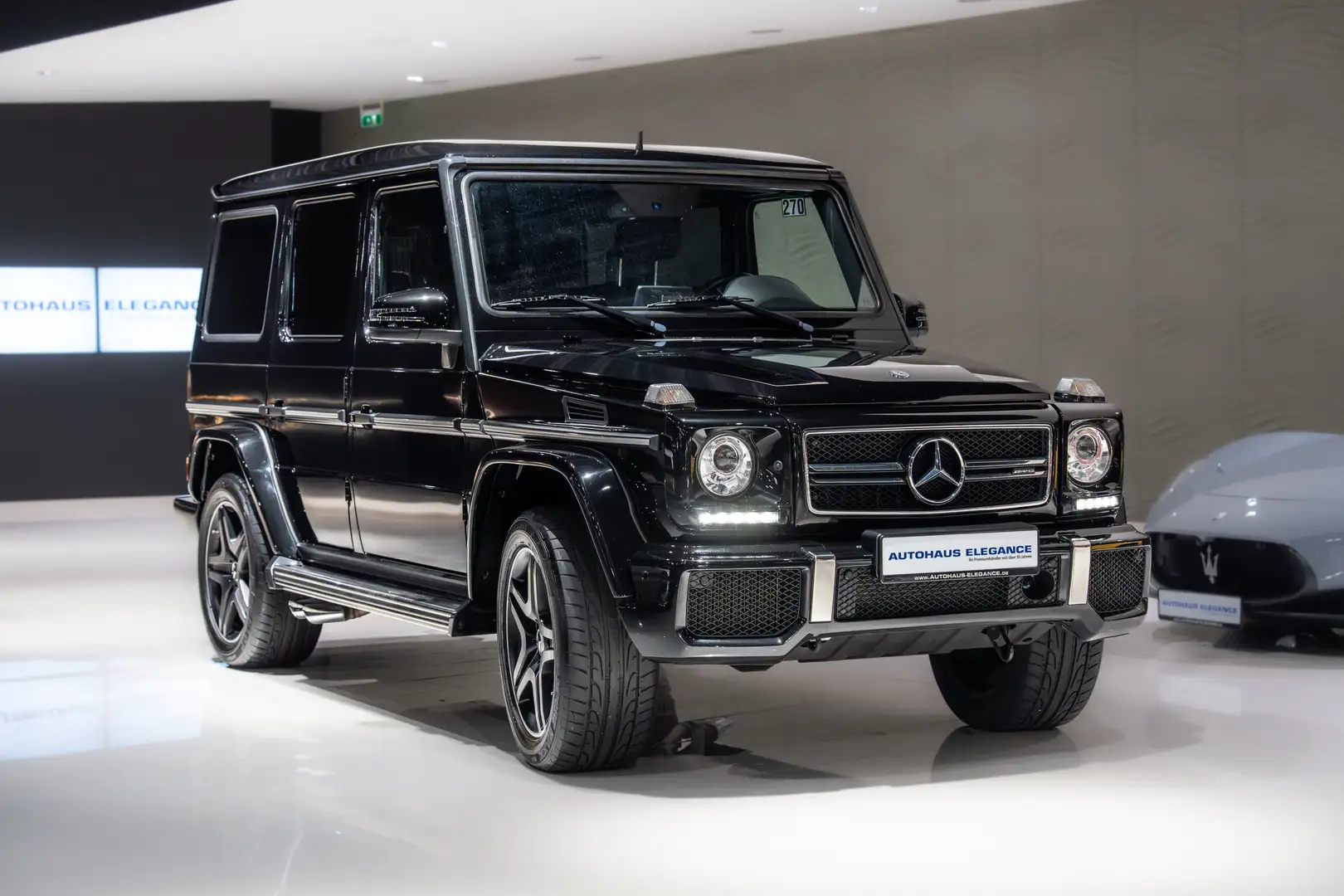 Mercedes-Benz G 63 AMG *H/K*DESIGNO-HOLZ*PANO*KAMERA*LEDER*AHK Noir - 2