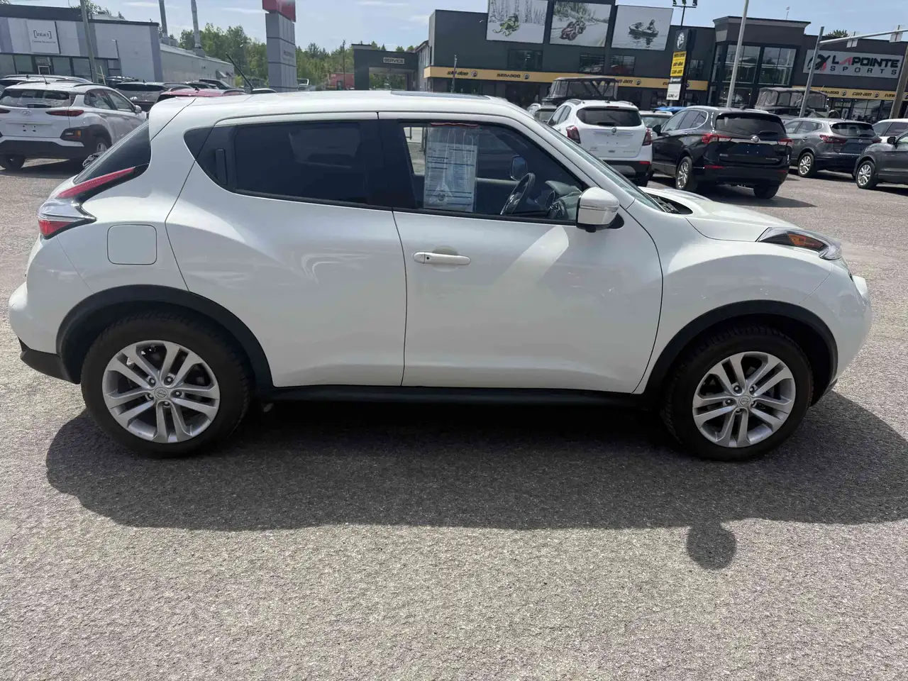 Nissan Juke снимка Nissan Juke