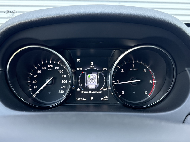 Land Rover Discovery Sport 2.0 TD4 UrbSer SE Dy NAP Automaat Pano trekhaak ME — photo 34