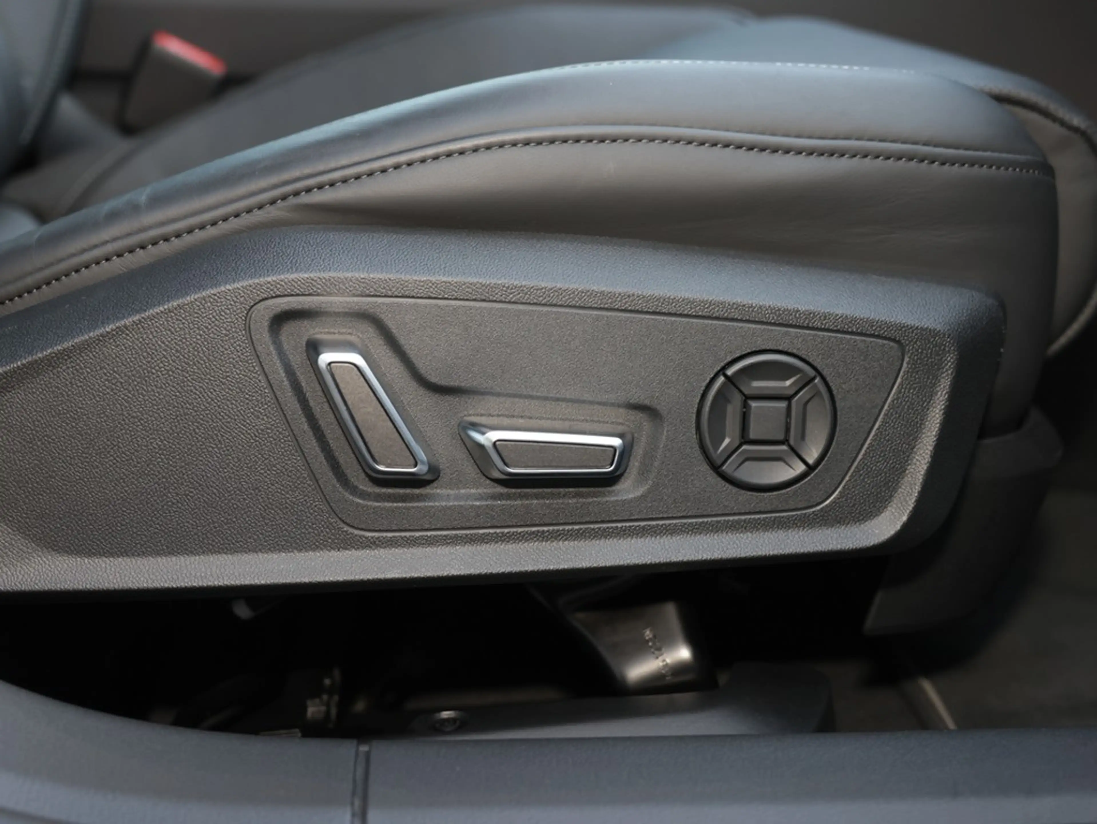 Audi A7 Sportback 50 TFSI e — photo 11