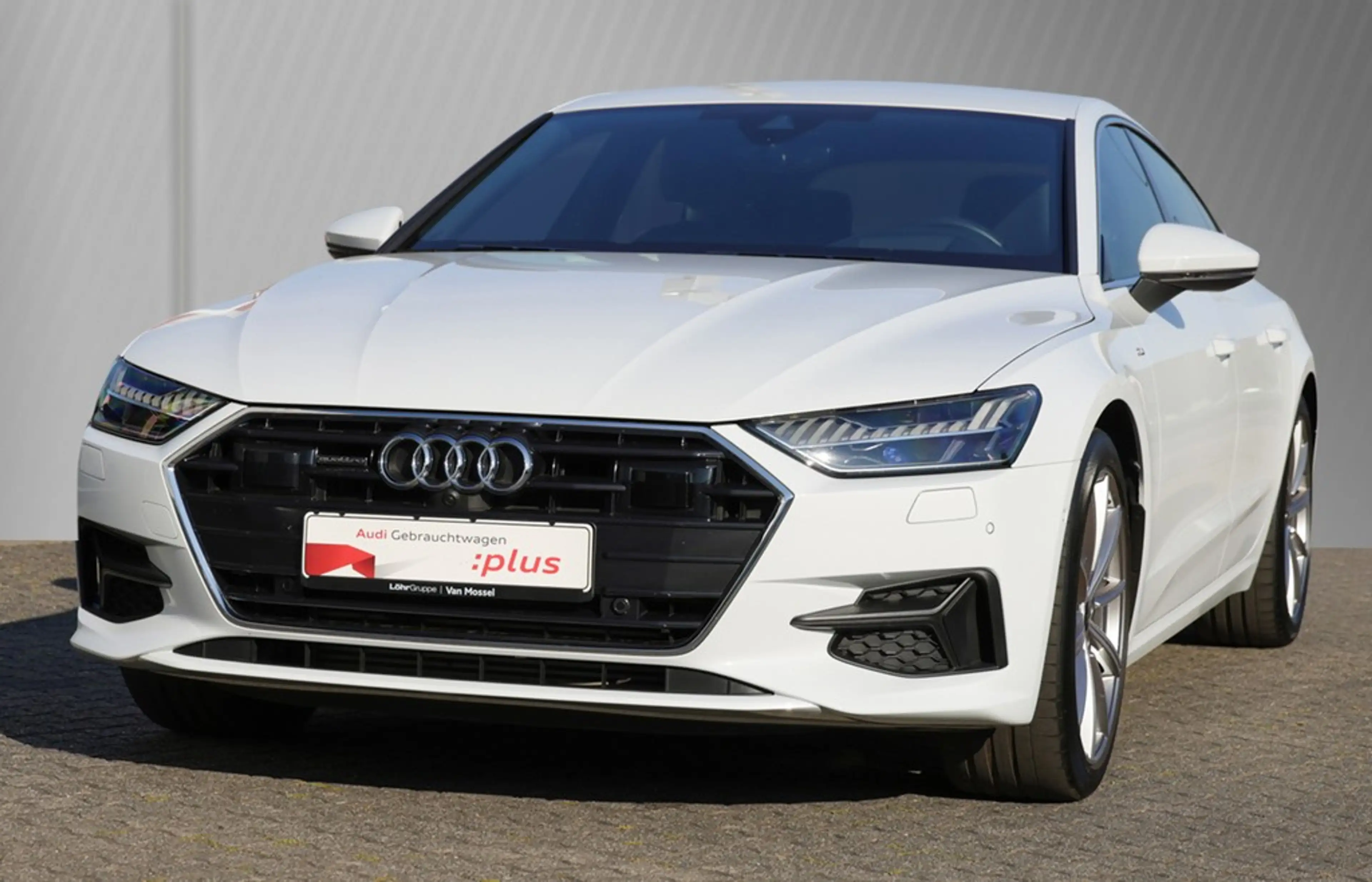 Audi A7 Sportback 50 TFSI e — photo 2