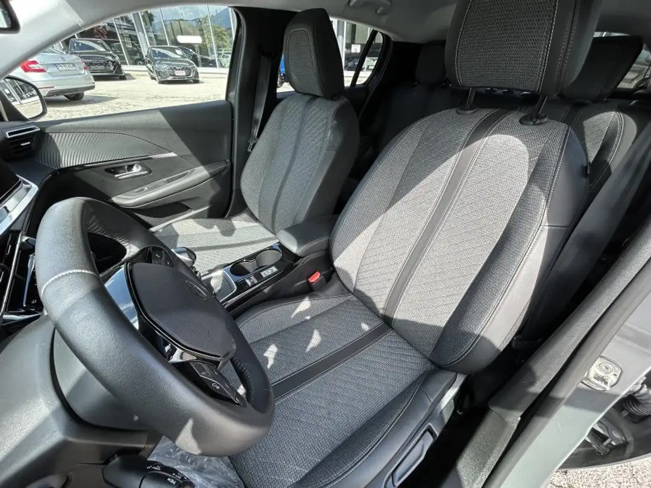Peugeot 208 PureTech 100 Allure 5p PROMO!! PARI NUOVO 8