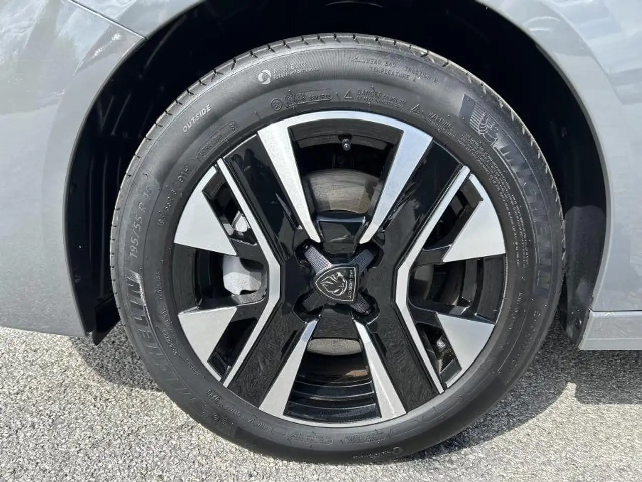 Peugeot 208 PureTech 100 Allure 5p PROMO!! PARI NUOVO 5