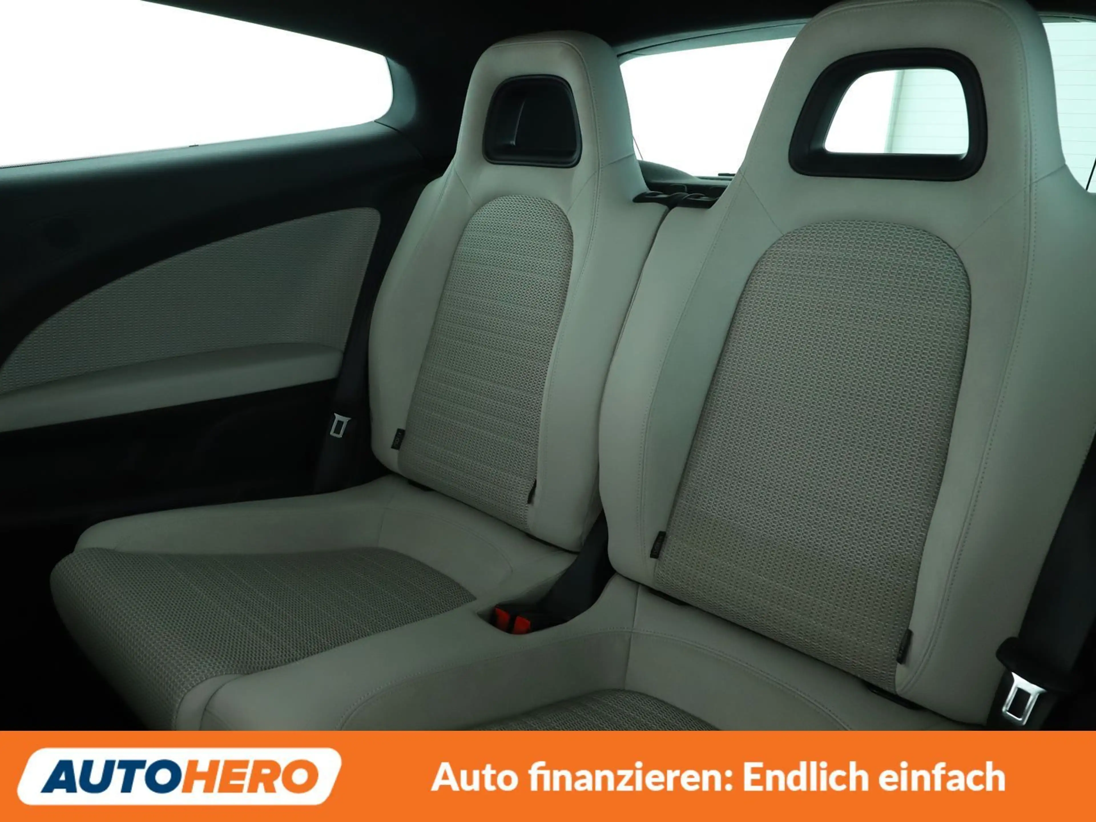 Volkswagen Scirocco 1.4 TSI BM*XENON*TEMPO*PDC*SHZ* — photo 14