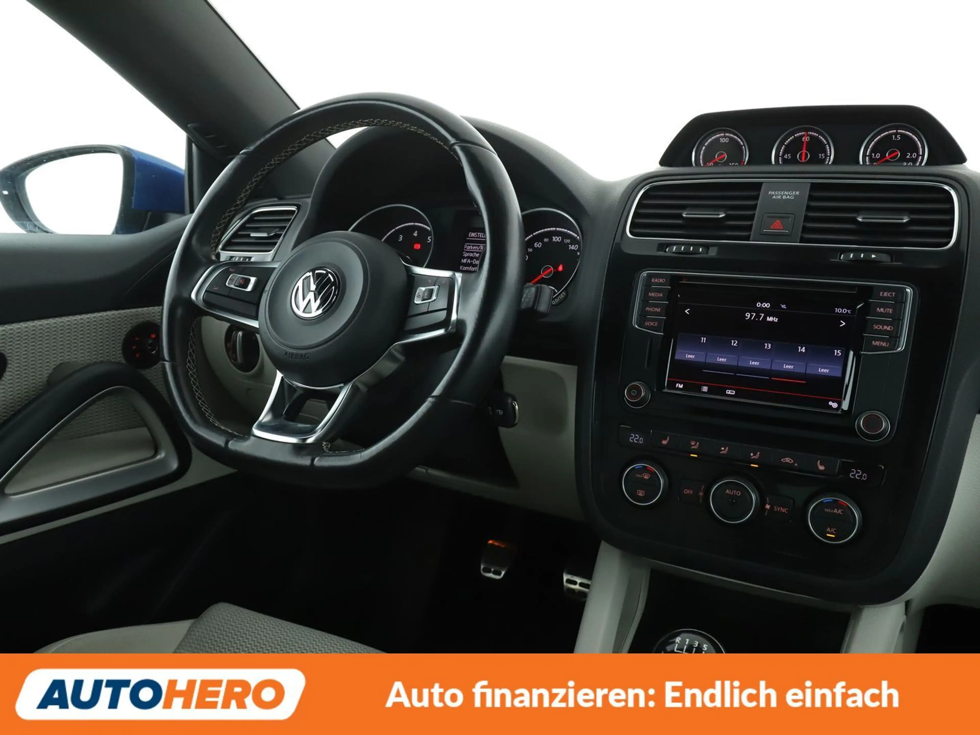 Volkswagen Scirocco 1.4 TSI BM*XENON*TEMPO*PDC*SHZ* — photo 13