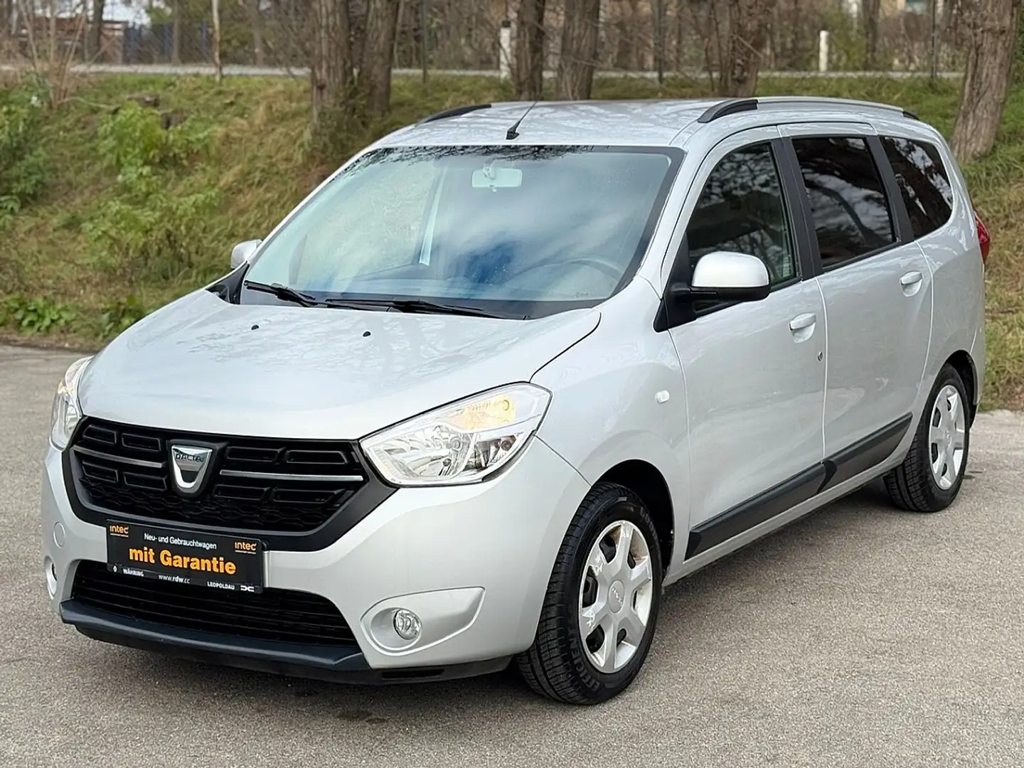 Dacia Lodgy SCe 100 S&S|lückenloses Serviceheft|Pickerl ohn... Grau - 1