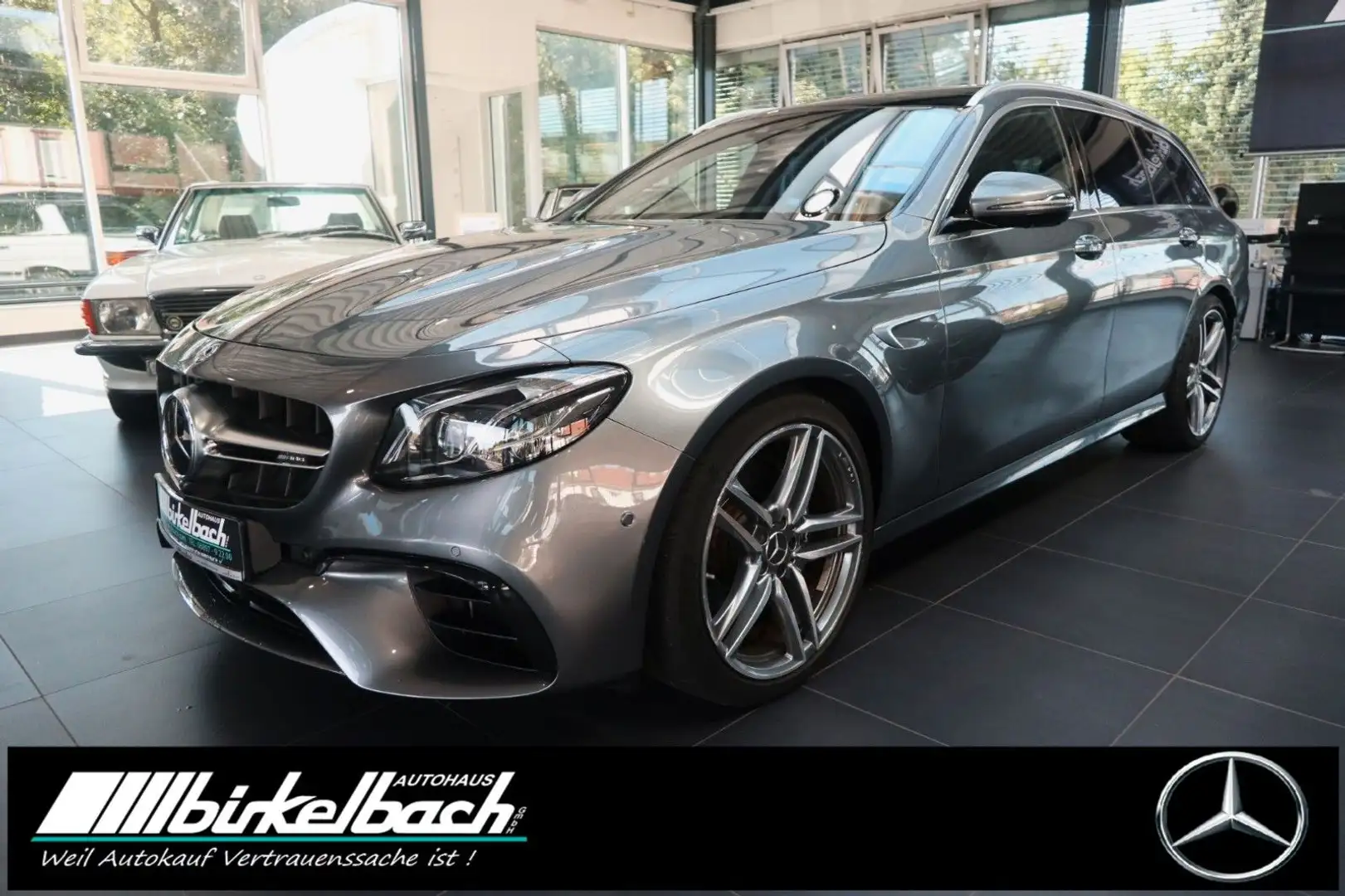 Mercedes-Benz E 63 AMG E 63 T AMG 4Matic+ Sitzklima Memory Distronic Grijs - 1