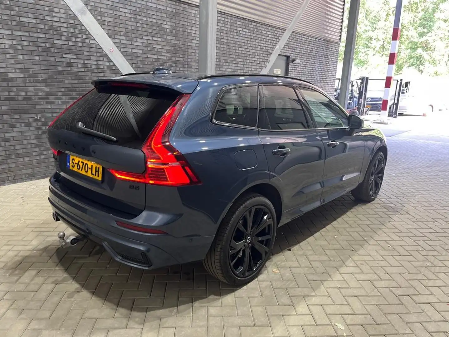 Volvo XC60 B5 Plus Dark | ACC | 360° Camera | 21 Inch | Trekh Blauw - 2