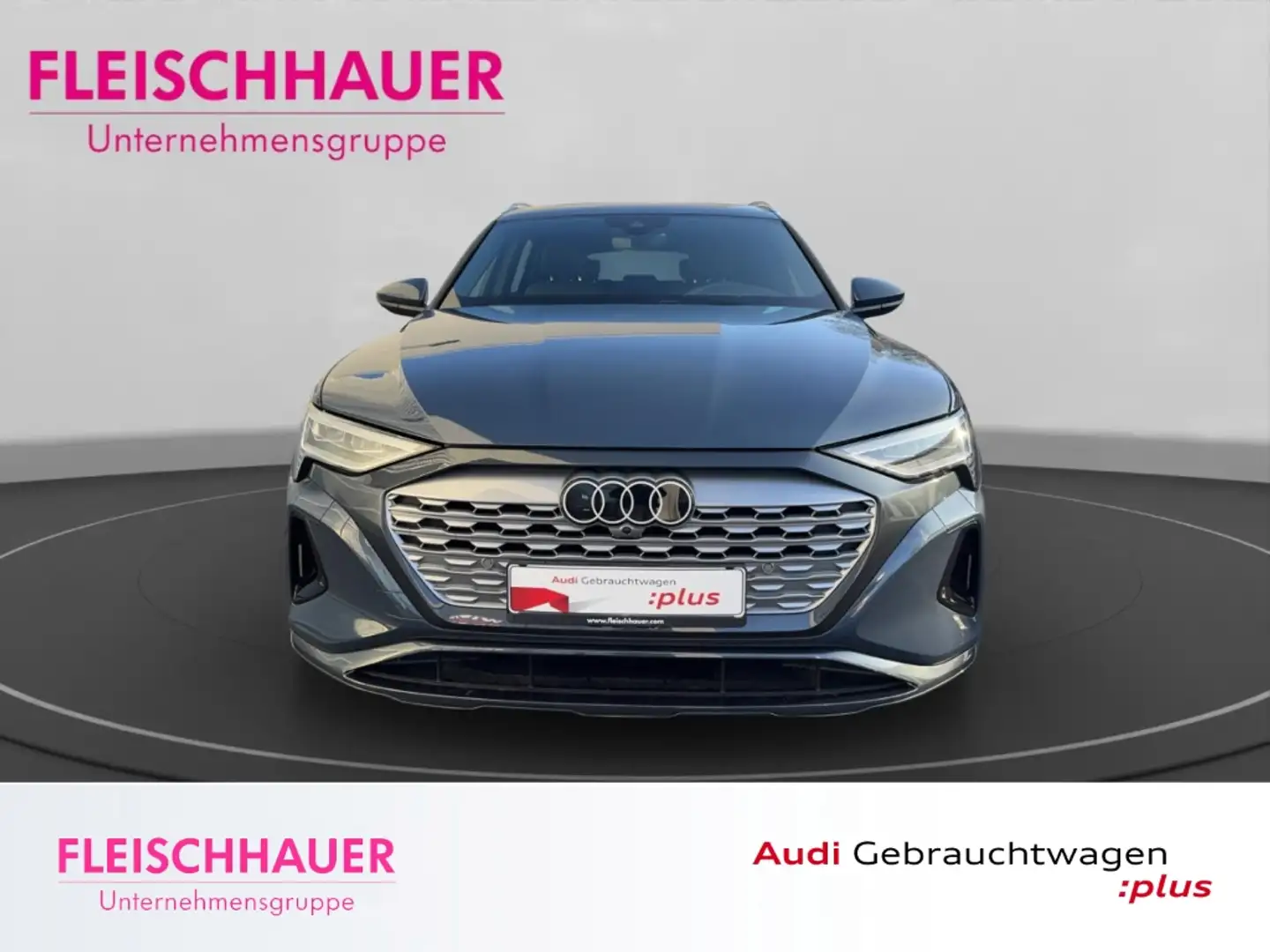 Audi Q8 e-tron 55 qu. advanced Matrix+AHK+Pano+Navi+21''+VC+HUD Albastru - 2