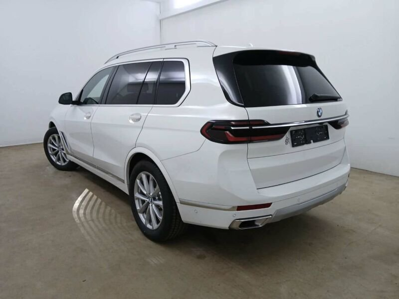 BMW X7 xDr. 40dA Pano 6Sitzer ACC Park+ HuD Standh. — photo 4