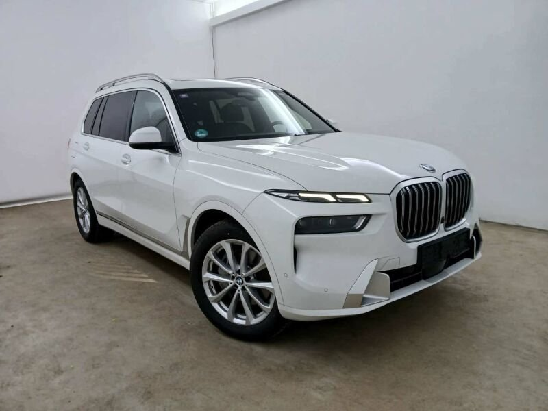 BMW X7 xDr. 40dA Pano 6Sitzer ACC Park+ HuD Standh. — photo 3