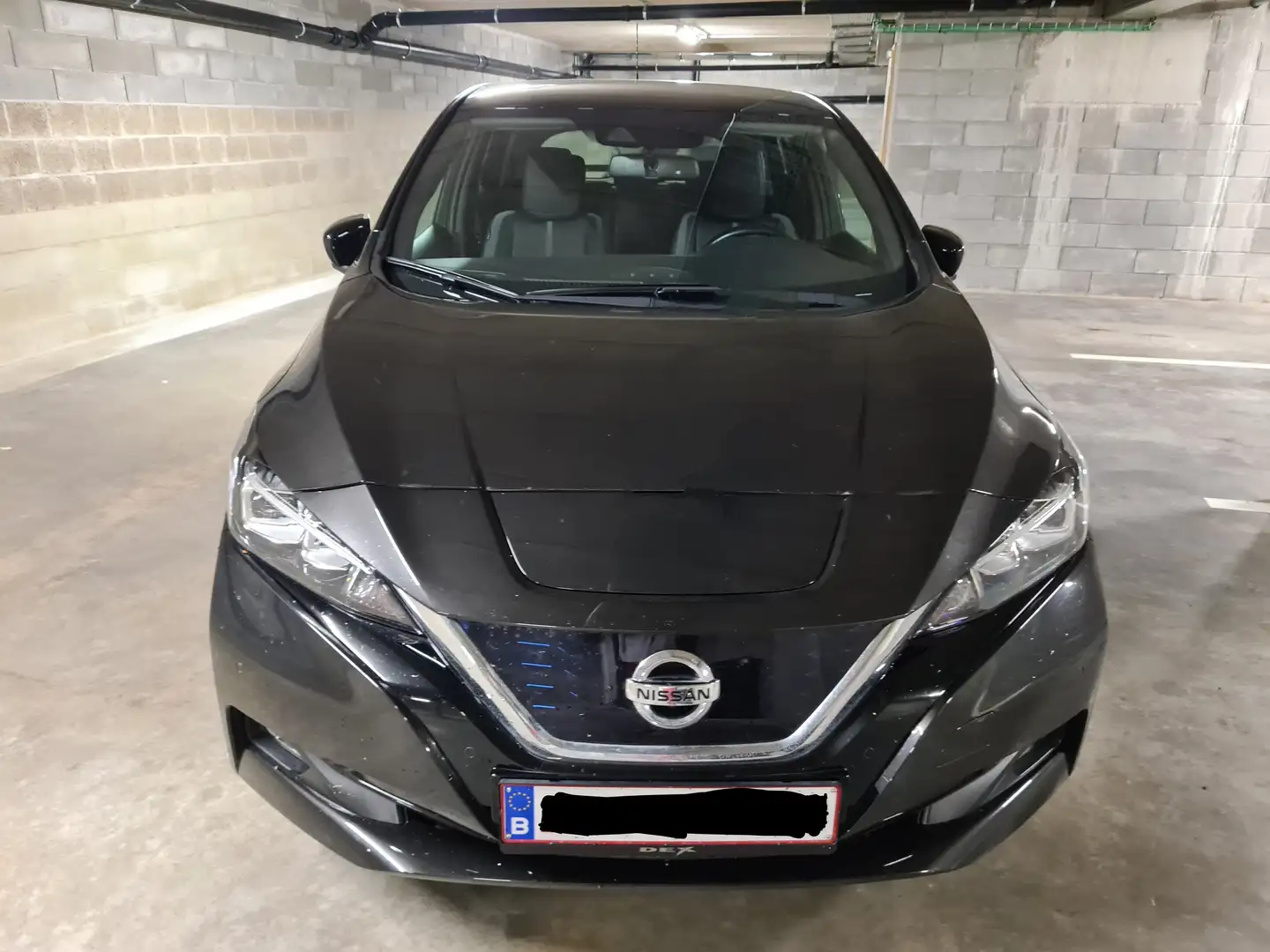 Nissan Leaf 40 kWh Tekna (EU6.2) Fekete - 1