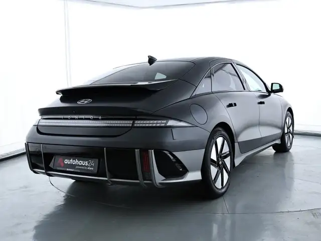 Hyundai Ioniq 6 view 5