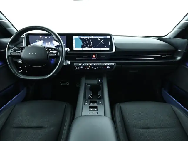 Hyundai Ioniq 6 view 9