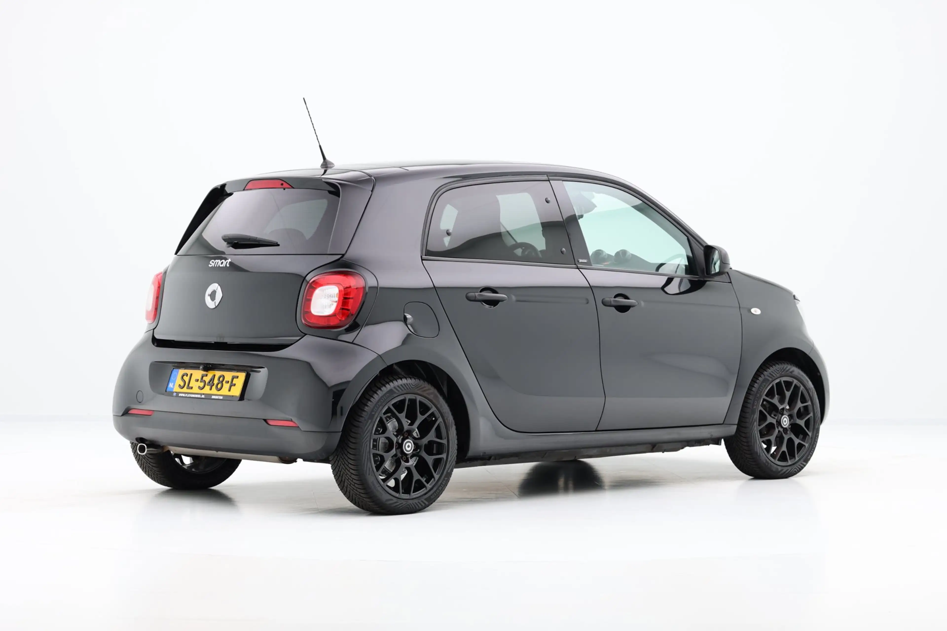 smart forFour 1.0 Passion 5-drs Pano|Clima|Cruise|Navi|LMV — photo 3