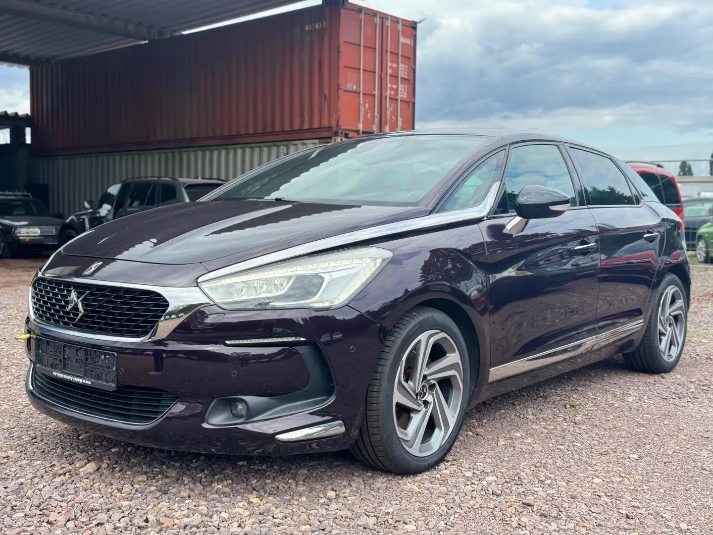 DS Automobiles DS 5 2.0 HDi Exclusiv Violet - 1