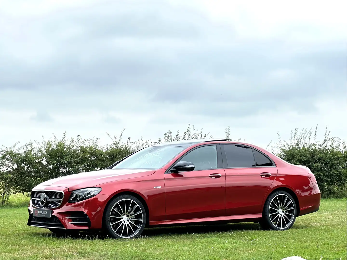 Mercedes-Benz E 43 AMG E 4Matic Premium Plus - Pano - HUD - 12.000 km !! Czerwony - 1