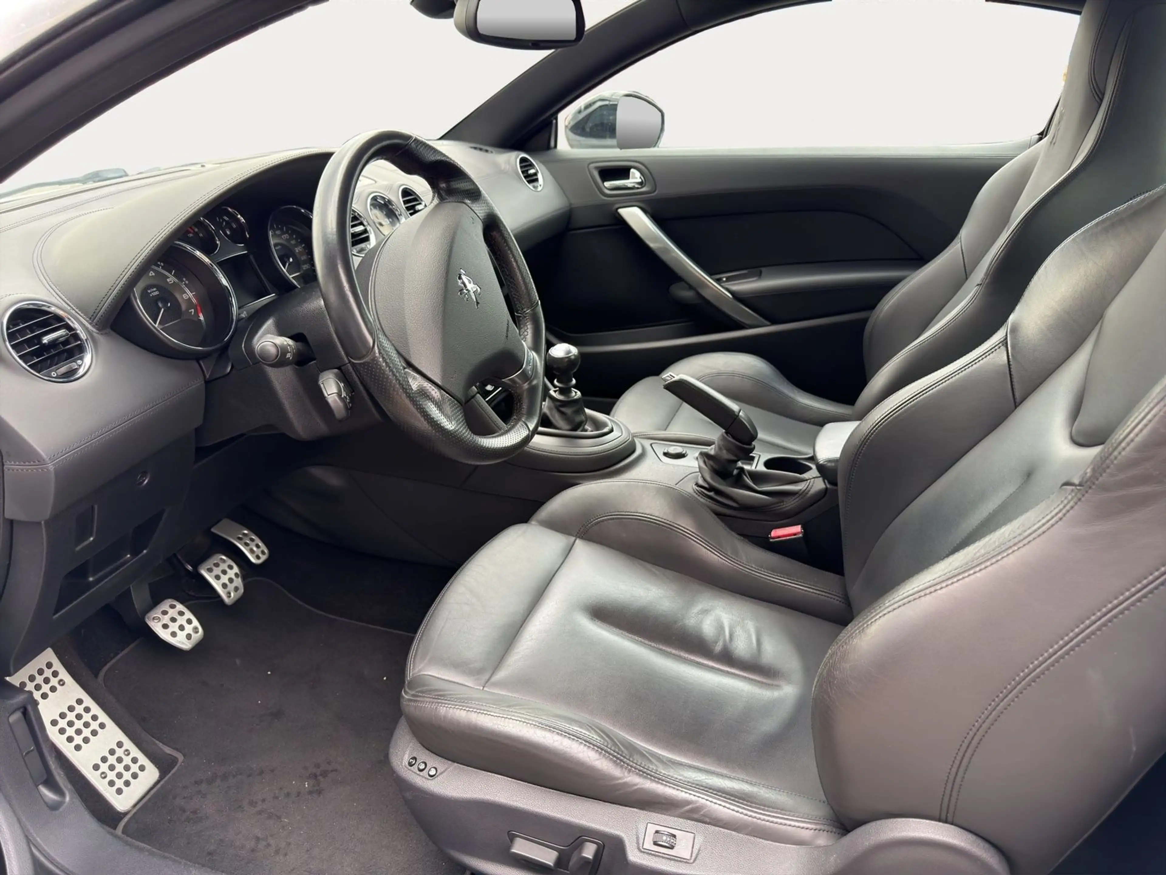 Peugeot RCZ 1.6 200 THP Basis — photo 7