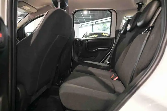 Fiat Panda view 11
